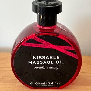NEW Victoria's Secret VANILLA CRAVING Tease for Two Kissable Massage Oil 3.4 oz
